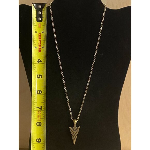 Gold-Tone Arrowhead Pendant Necklace With Chain & Lobster Clasp - Picture 4 of 4